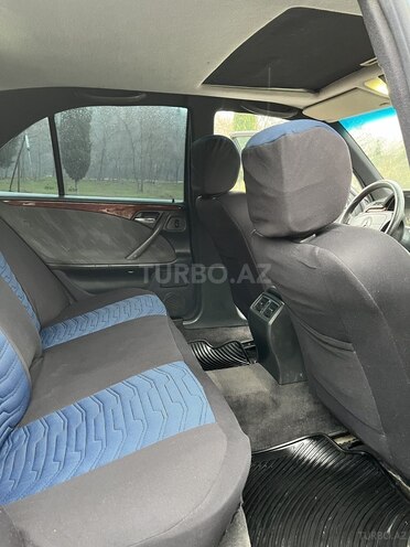 Mercedes E 200 1996, 305,138 km - 2.0 l - Balakən