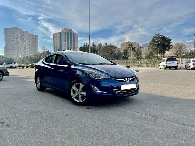 Hyundai Elantra 2015, 61,155 km - 1.8 l - Bakı