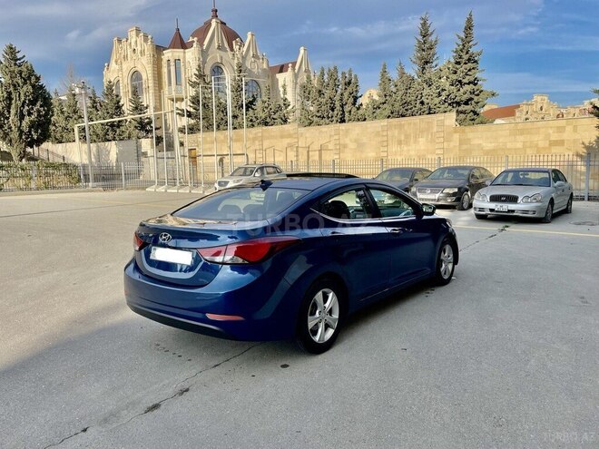 Hyundai Elantra 2015, 61,155 km - 1.8 l - Bakı
