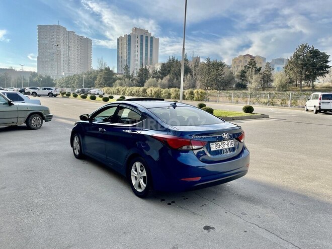 Hyundai Elantra 2015, 61,155 km - 1.8 l - Bakı