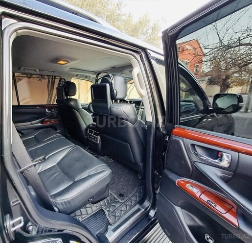 Lexus LX 570 2013, 140,000 km - 5.7 l - Bakı