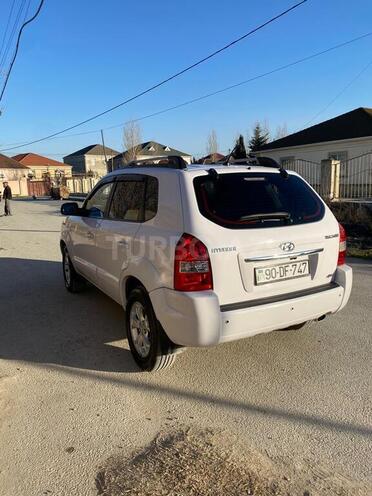Hyundai Tucson 2009, 200,000 km - 2.0 l - Bakı
