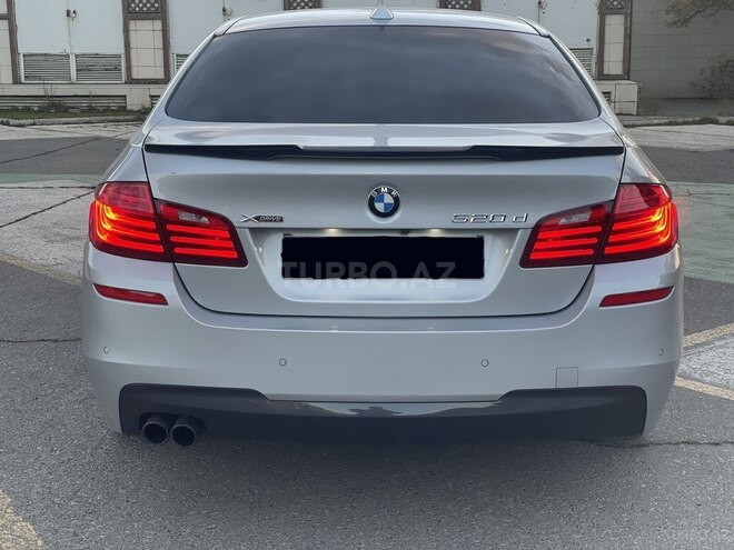BMW 520 2015, 242,000 km - 2.0 l - Bakı