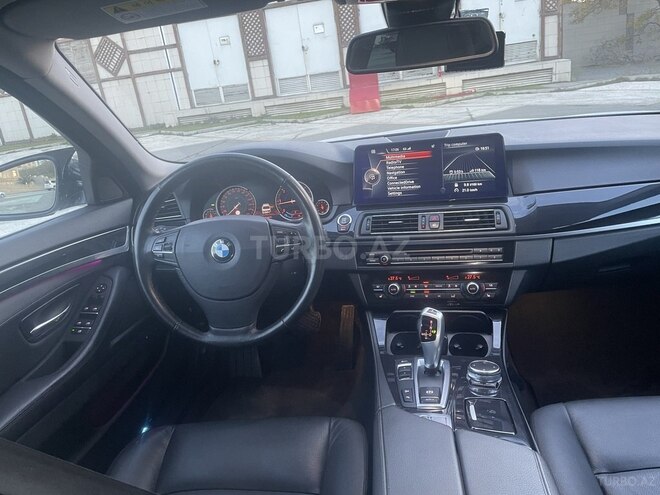 BMW 520 2015, 242,000 km - 2.0 l - Bakı