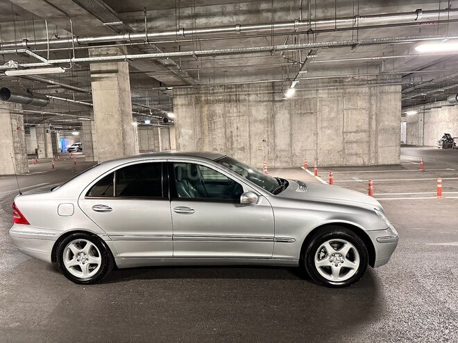 Mercedes C 200 2001, 351,000 km - 2.0 л - Bakı