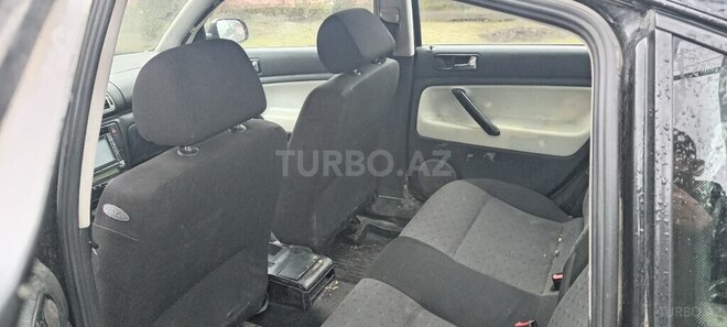 Volkswagen Passat 1998, 280,000 km - 1.8 l - Astara