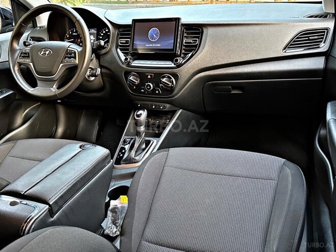Hyundai Accent 2021, 74,000 km - 1.6 l - Bakı