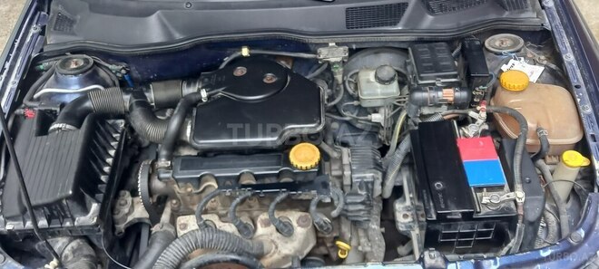 Opel Astra 1999, 400,000 km - 1.6 l - Qusar