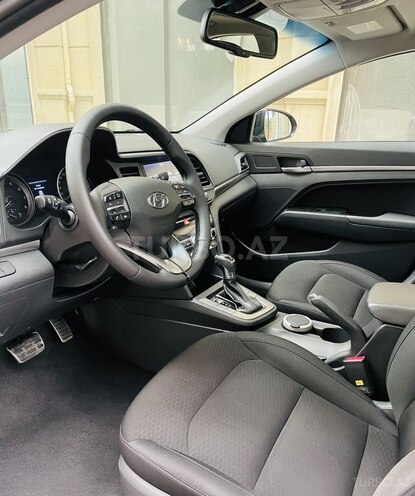 Hyundai Elantra 2019, 123,500 km - 2.0 л - Bakı