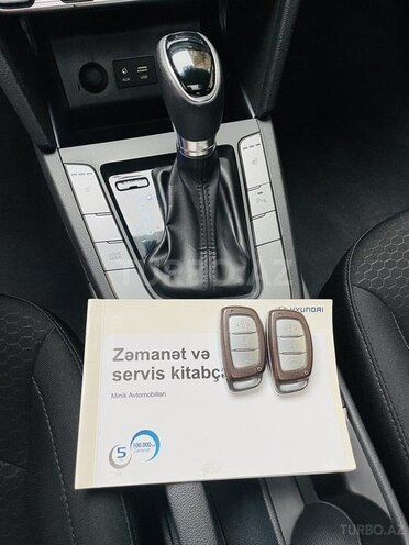 Hyundai Elantra 2019, 123,500 km - 2.0 л - Bakı