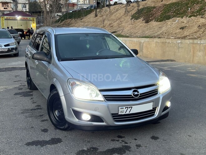 Opel Astra 2010, 227,000 km - 1.3 l - Bakı