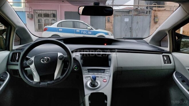 Toyota Prius 2012, 230,400 km - 1.8 l - Bakı