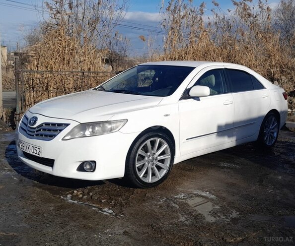 Toyota Camry 2010, 267,000 km - 2.4 l - Salyan