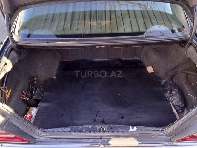Mercedes E 250 1993, 540,000 km - 2.5 l - Gəncə