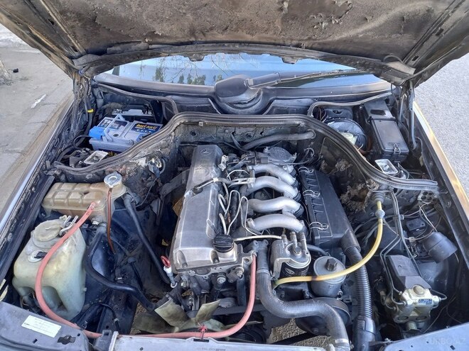 Mercedes E 250 1993, 540,000 km - 2.5 l - Gəncə