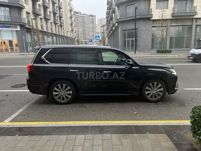 Lexus LX 570 2017, 197,000 km - 5.7 l - Bakı