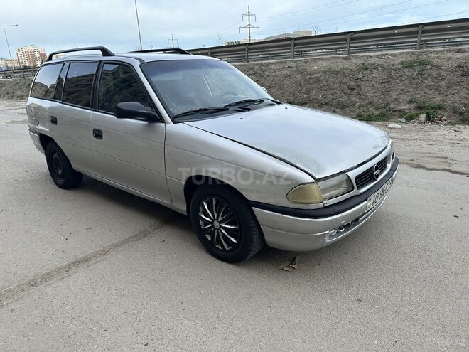 Opel Astra 1997, 228,000 km - 1.6 л - Bakı