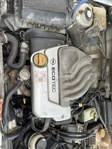 Opel Astra 1997, 228,000 km - 1.6 л - Bakı