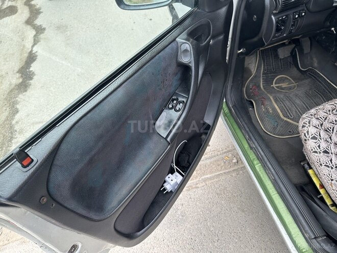 Opel Astra 1997, 228,000 km - 1.6 л - Bakı