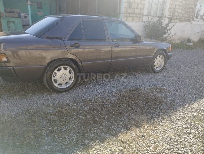 Mercedes 190 1992, 200,000 km - 1.8 l - Bərdə