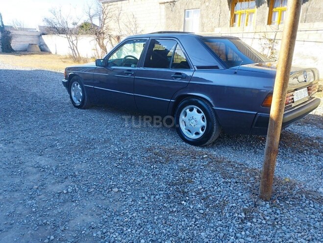Mercedes 190 1992, 200,000 km - 1.8 l - Bərdə