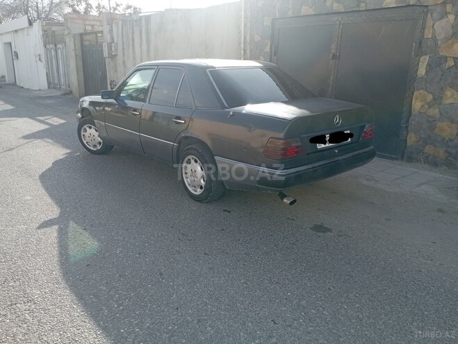 Mercedes E 250 1993, 200,000 km - 2.5 l - Xırdalan