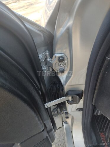 Mercedes C 180 1998, 228,954 km - 1.8 l - Salyan