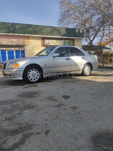 Mercedes C 180 1998, 228,954 km - 1.8 l - Salyan