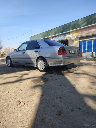 Mercedes C 180 1998, 228,954 km - 1.8 l - Salyan