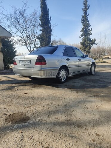 Mercedes C 180 1998, 228,954 km - 1.8 l - Salyan