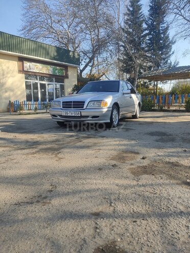 Mercedes C 180 1998, 228,954 km - 1.8 l - Salyan