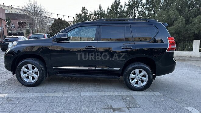 Toyota Prado 2010, 168,000 km - 2.7 l - Bakı