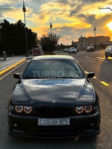 BMW 528 1999, 325,000 km - 2.8 l - Bakı