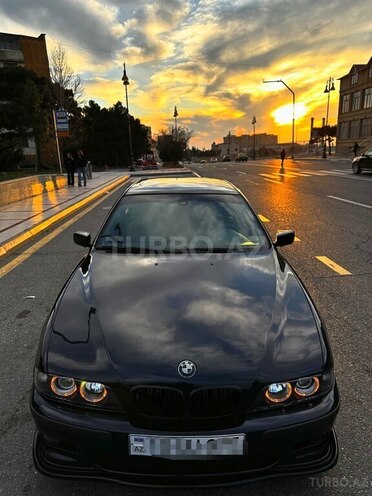 BMW 528 1999, 325,000 km - 2.8 l - Bakı