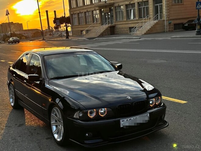 BMW 528 1999, 325,000 km - 2.8 l - Bakı