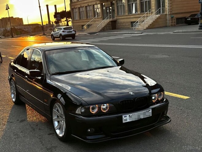 BMW 528 1999, 325,000 km - 2.8 l - Bakı
