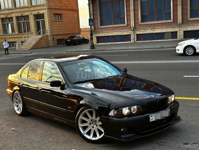 BMW 528 1999, 325,000 km - 2.8 l - Bakı