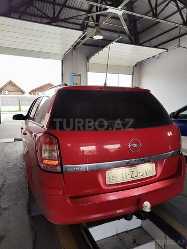 Opel Astra 2008, 167,000 km - 1.4 л - Bakı