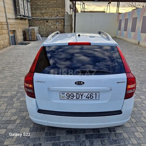 Kia Ceed 2009, 285,000 km - 1.6 l - Bakı