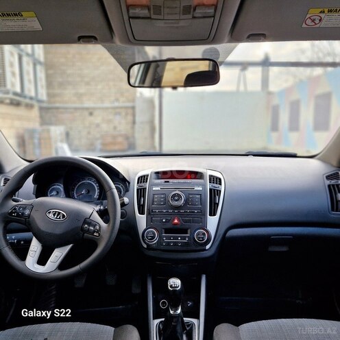 Kia Ceed 2009, 285,000 km - 1.6 l - Bakı