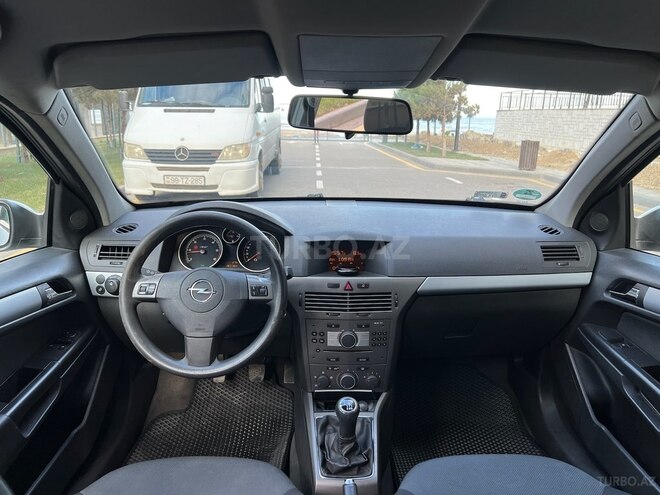 Opel Astra 2007, 197,000 km - 1.3 l - Bakı