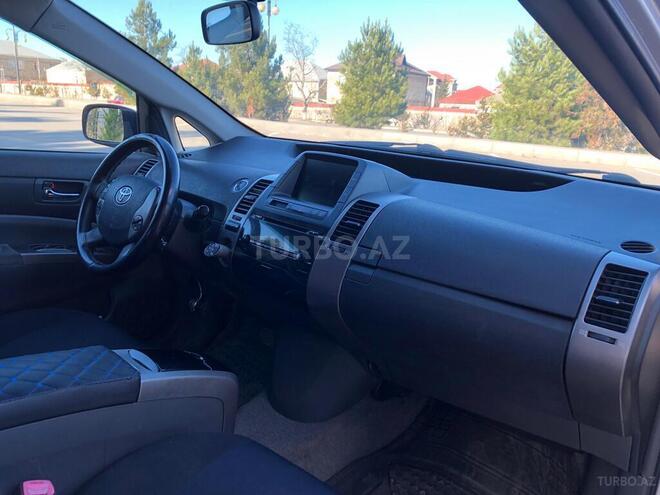 Toyota Prius 2006, 278,000 km - 1.5 л - Quba