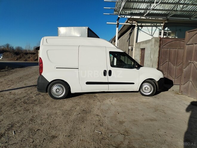 Fiat Doblo 2014, 568,429 km - 1.4 л - Ağdaş