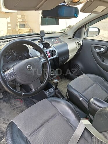 Opel Corsa 2005, 200,000 km - 1.4 l - Sumqayıt