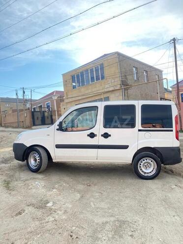 Fiat Doblo 2008, 250,000 km - 1.4 l - Bakı