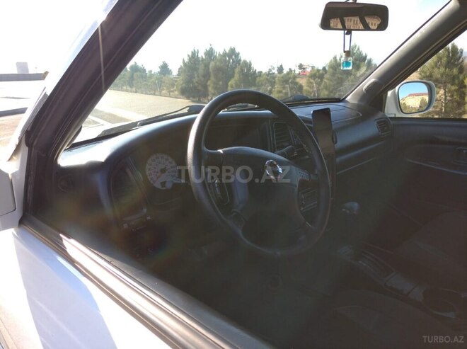 Nissan Pathfinder 2001, 340,000 km - 3.5 l - Bakı