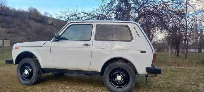 LADA (VAZ) Niva 2000, 111,524 km - 1.7 l - Quba