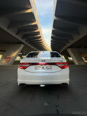 Hyundai Grandeur 2015, 209,400 km - 2.2 l - Bakı