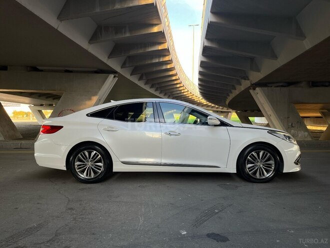 Hyundai Grandeur 2015, 209,400 km - 2.2 l - Bakı