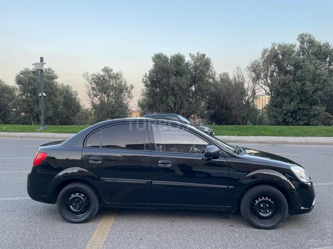 Kia Rio 2011, 175,000 km - 1.4 l - Bakı